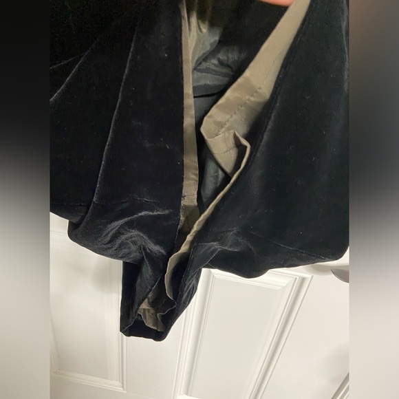 D7- FIRST ISSUE Black MODEST Velvet SILK-Blend HOLIDAY Midi Dress - Picture 6 of 11